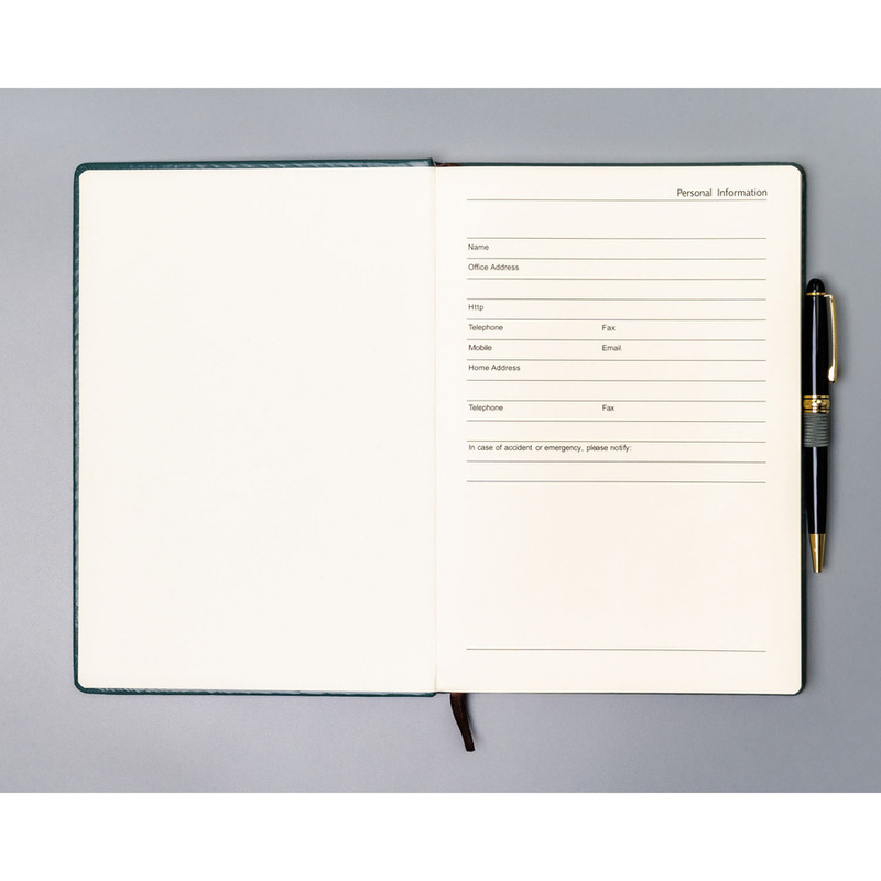 Notes w twardej oprawie w zielonym kolorze, w formacie B5 zadrukowany w kropki - Peterson