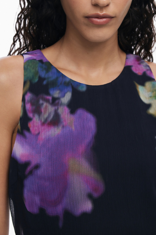 KR�TKA SUKIENKA DESIGUAL DLA KOBIET W KOLORZE CZARNYM