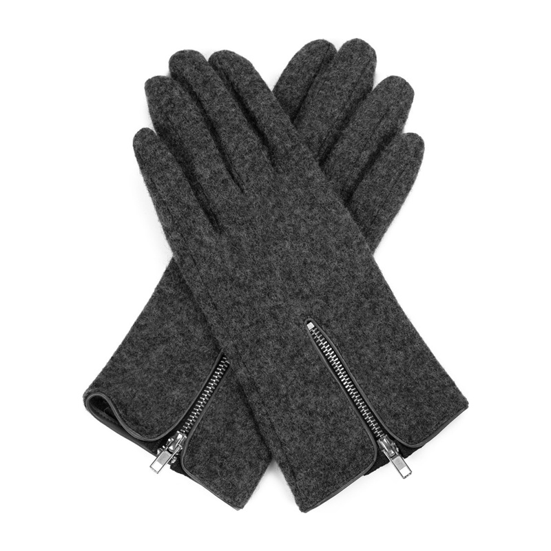 Szal Just An Illusion