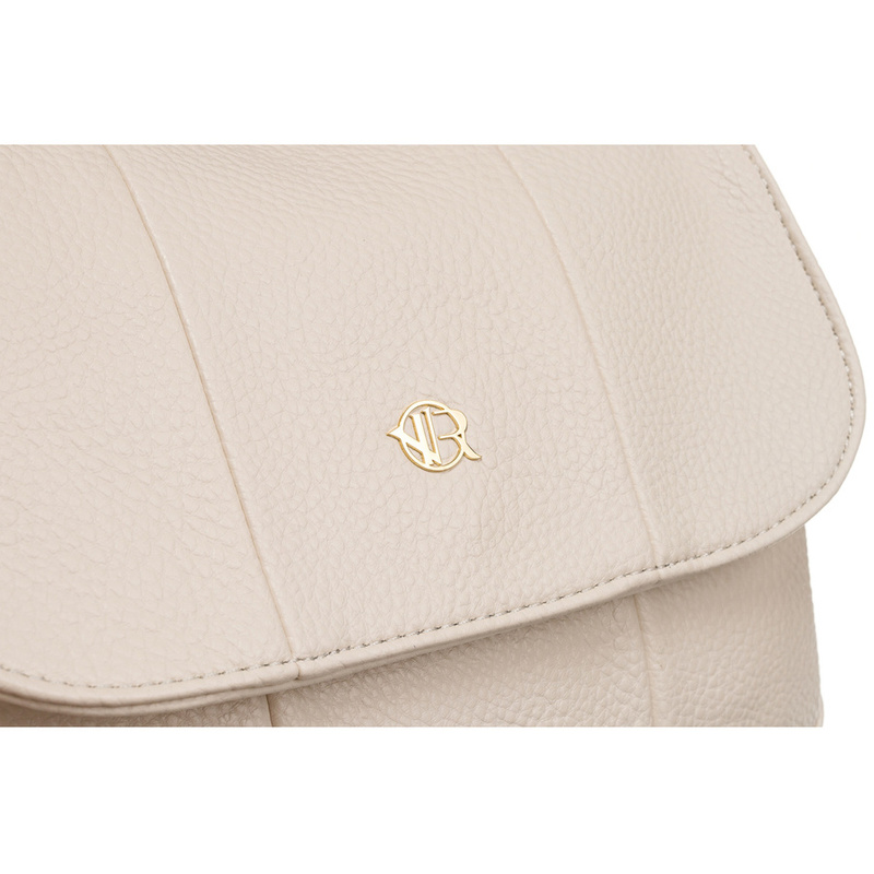 Pojemna, beżowa torebka damska na ramię z kieszeniami - Rovicky