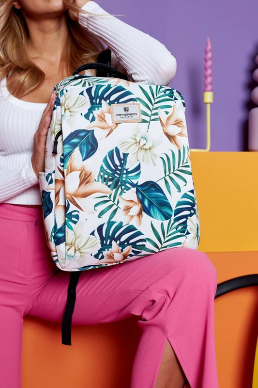 Pojemny plecak damski z poliestru - Peterson