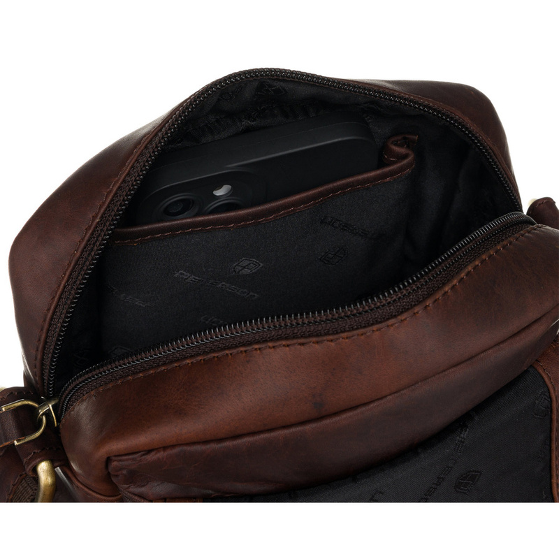 Listonoszka męska ze skóry naturalnej w brązowym kolorze - Peterson