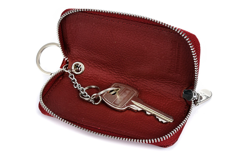 Czerwone etui na klucze skórzane prążki Alessandro S47