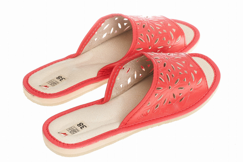 Wójciak Podhale Damskie kapcie skóra naturalna domowe klin 1,5 cm