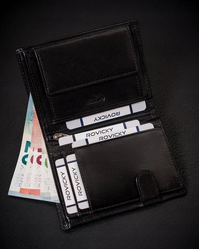 Skórzany męski klasyczny portfel z RFID od Rovicky