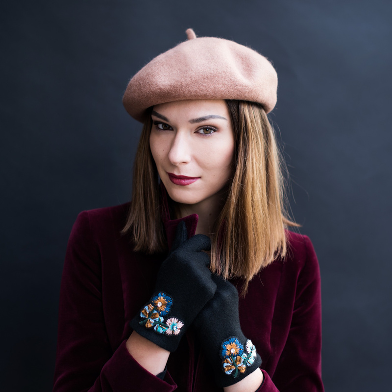 Beret Miłość W Paryżu