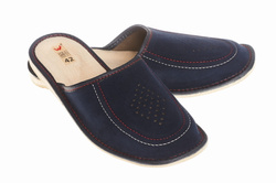 Pantofle męskie Wójciak, klin o wysokości 1,5 cm , gwarantowana jakość. Model 266