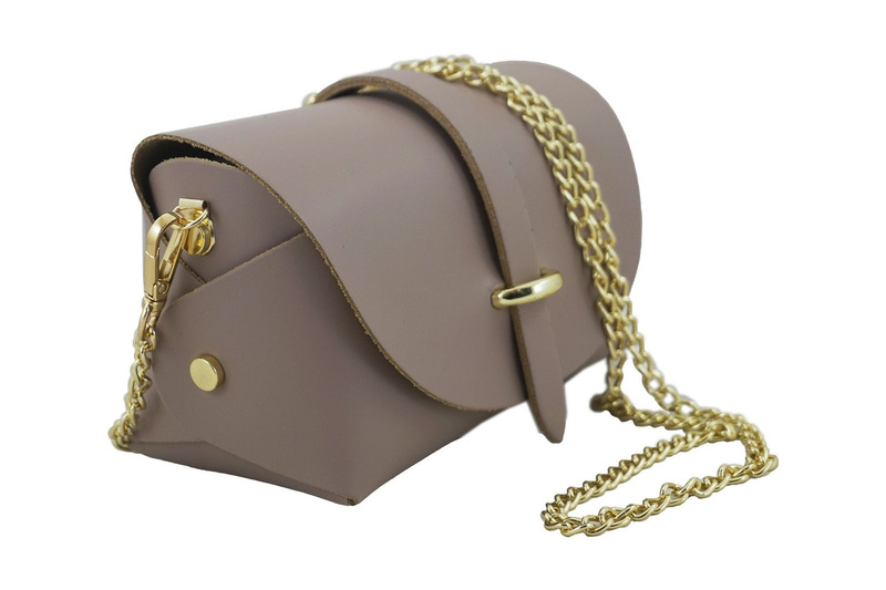 Modna listonoszka wizytowa skórzana - Różowa pudrowa