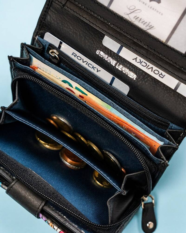 Rovicky Pojemny skórzany portfel damski na zatrzask roślinny wzór