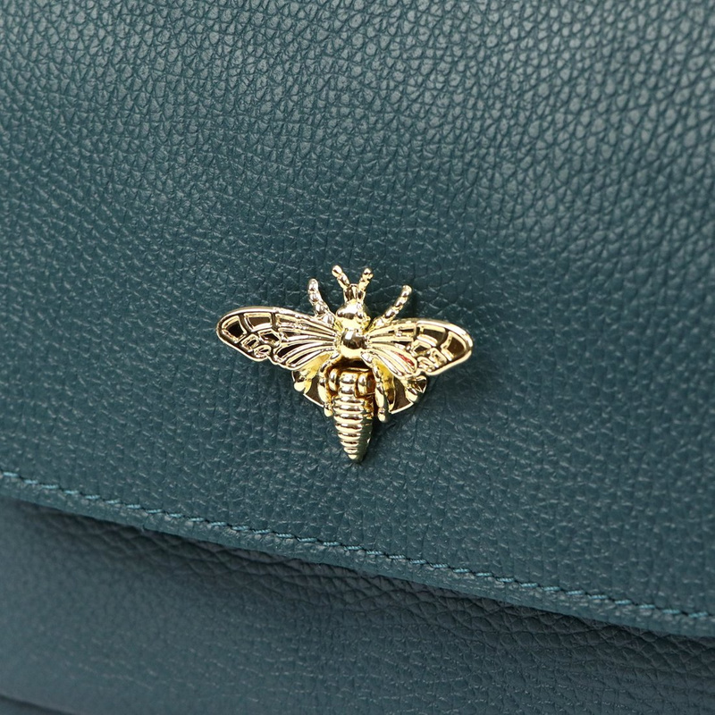 Skórzana zgrabna elegancka damska listonoszka z kieszeniami na ramię Luka