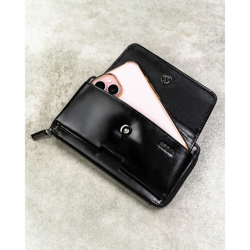 Skórzana, dwukomorowa, czarna saszetka męska z systemem RFID - Rovicky