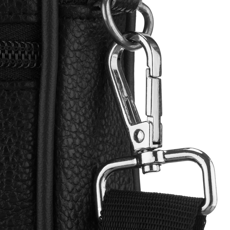 Mała, skórzana listonoszka męska w czarnym kolorze zamykana suwakiem - Rovicky