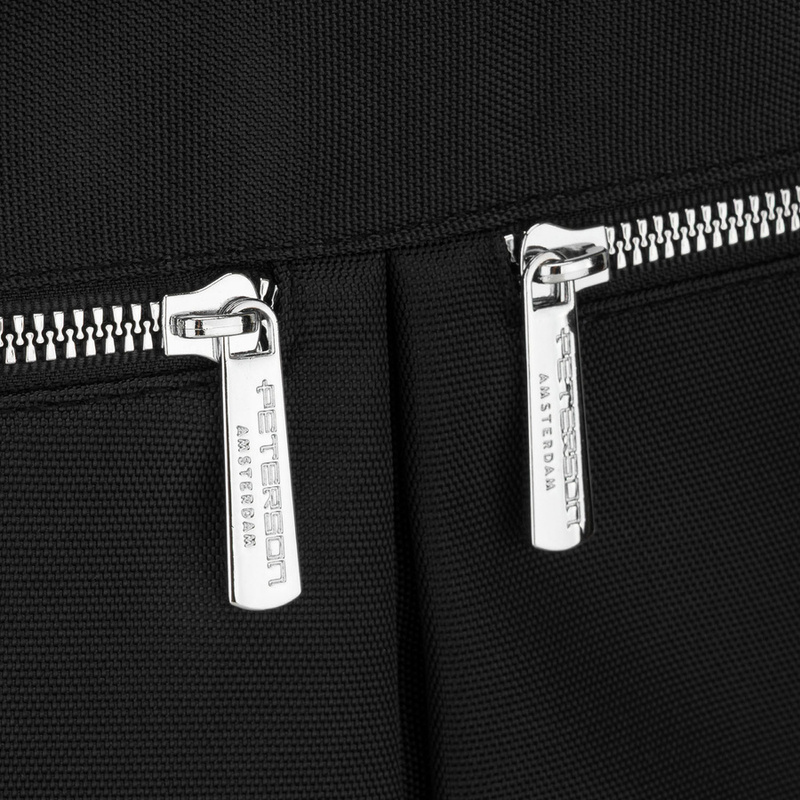 Jednokomorowa, czarna shopperka damska zamykana suwakiem - Peterson