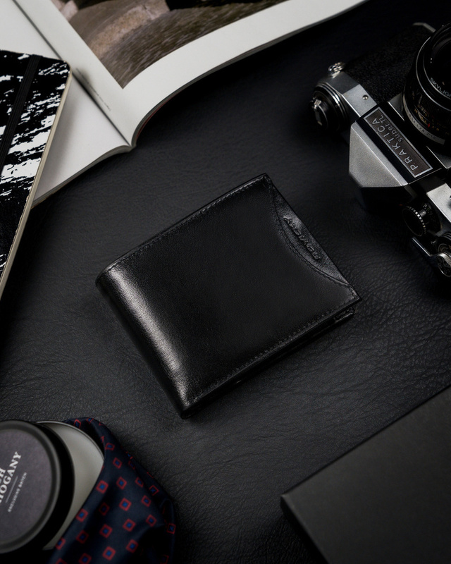 Stylowy Skórzany męski portfel z etui od Rovicky