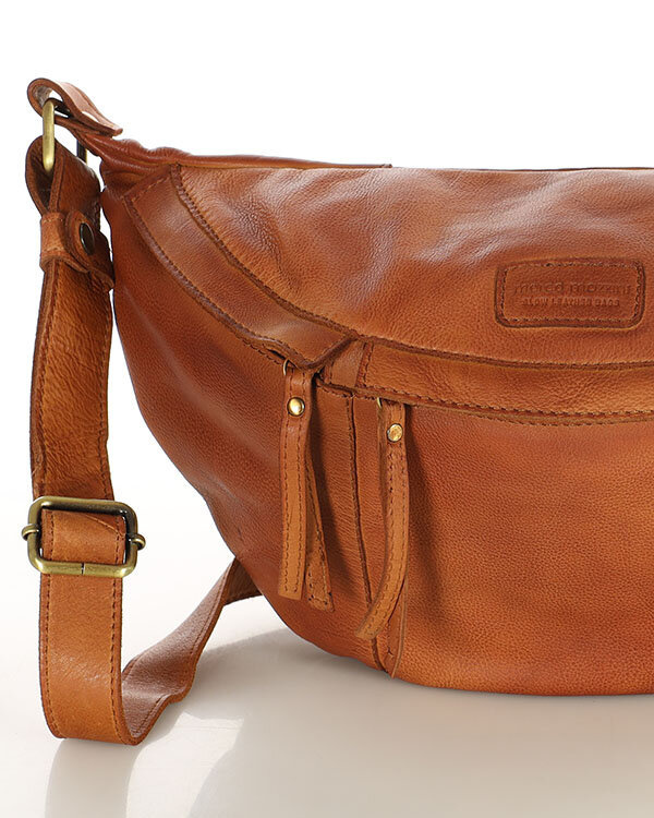 Duża nerka skórzana torebka przez ramię półksiężyc - MARCO MAZZINI smooth camel