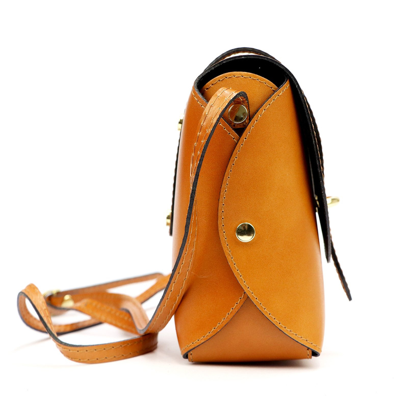 Gregorio damska listonoszka skora naturalna torebka z klapą na ramię