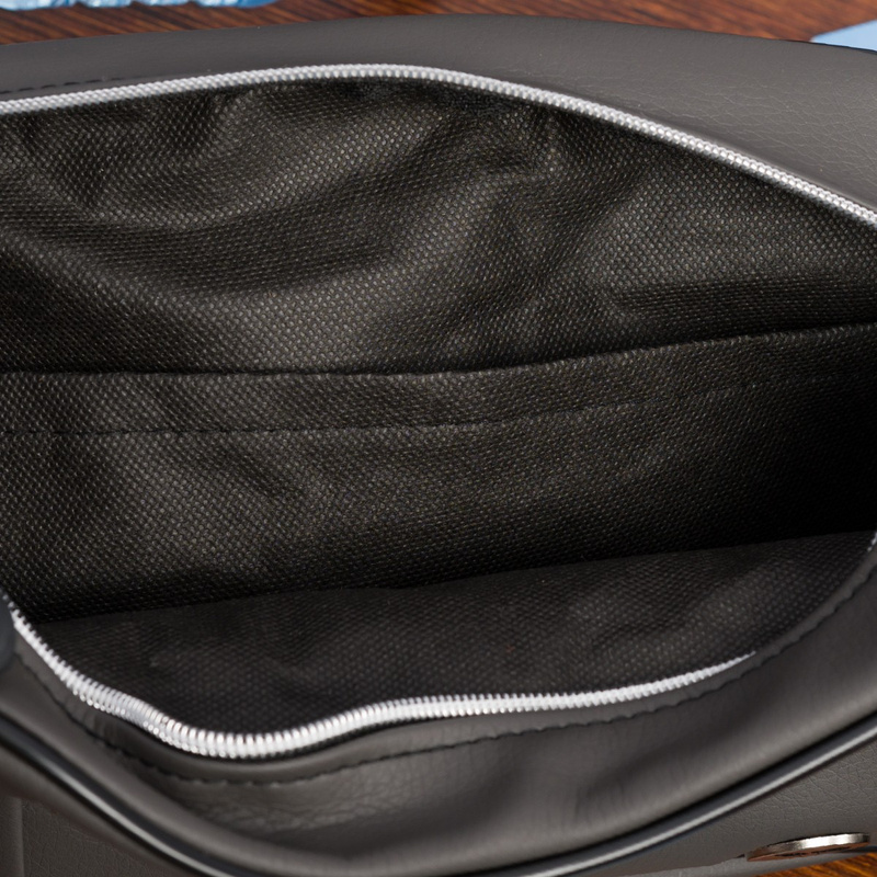 Kosmetyczna szara podróżna saszetka elegancka uniseks gładka Beltimore R25