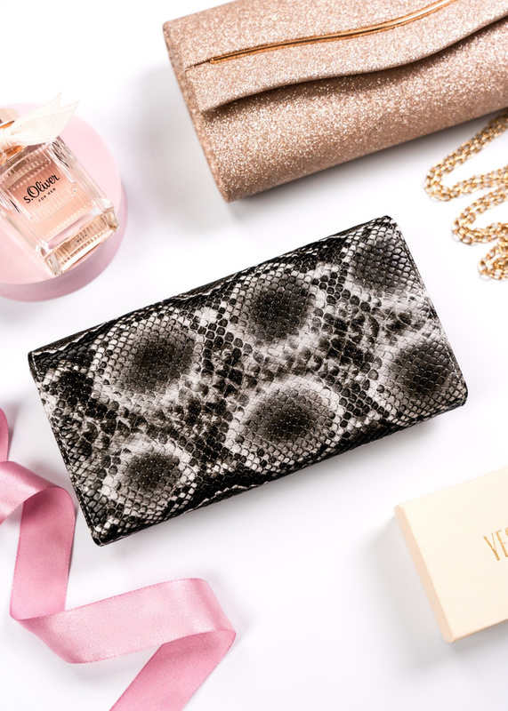 Podłużna portmonetka Stylowy damski portfel ze wzorem skóry węża Cavaldi