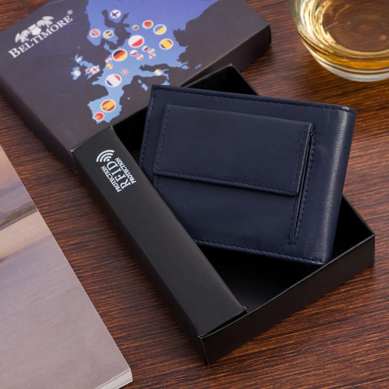 Portfel skórzany męski mały poziomy z flagą granatowy RFiD Beltimore D54