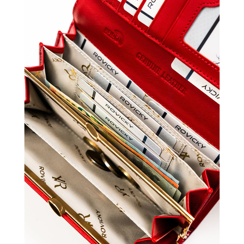 Duży, czerwony portfel damski ze skóry naturalnej we wzór imitujący skórę krokodyla - Rovicky