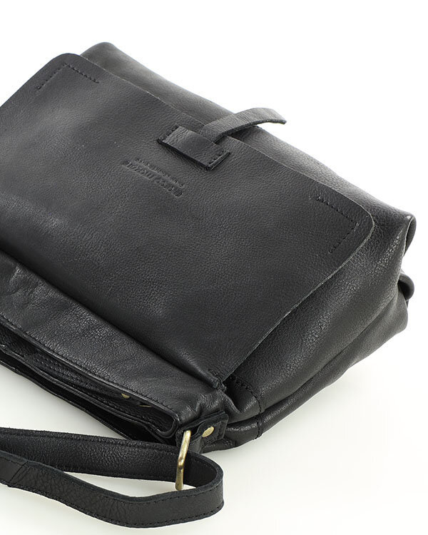 Torebka skórzana listonoszka damska messenger bag - MARCO MAZZINI czarny