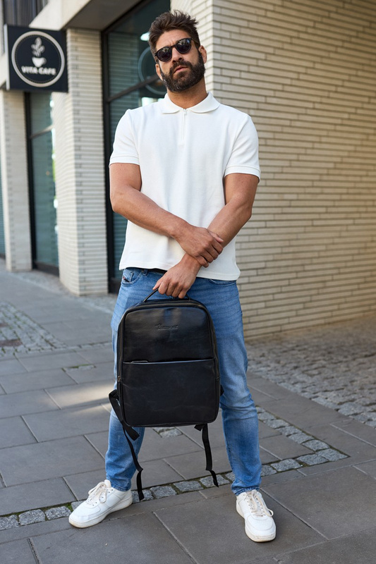 Plecak skórzany na laptopa 15,6 biznesowy duży A4 pojemny czarny premium Beltimore N05