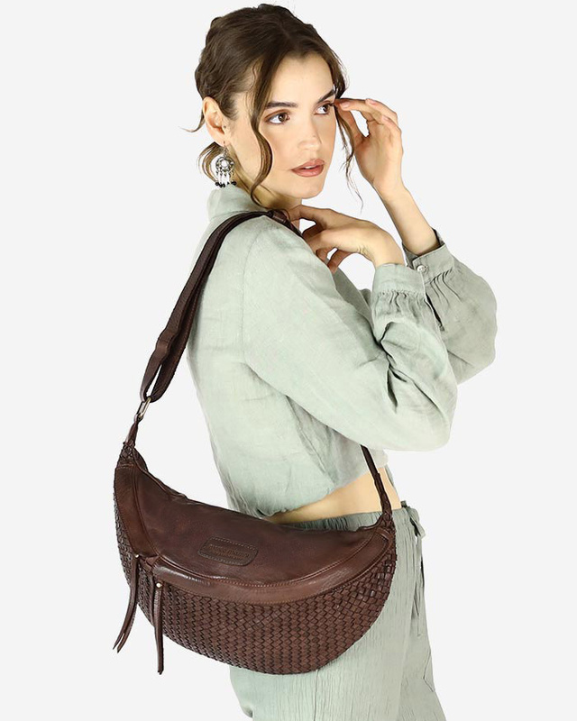 Duża torebka nerka półksiężyc skóra pleciona - MARCO MAZZINI czekoladowy brąz