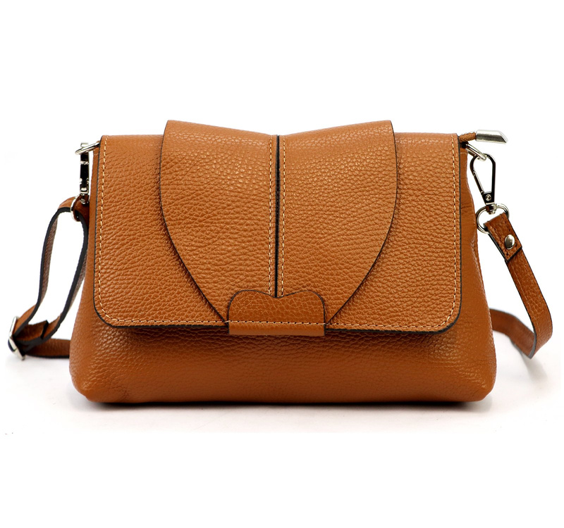 Skórzana damska listonoszka torebka przez ramię zamykana klapą Luka