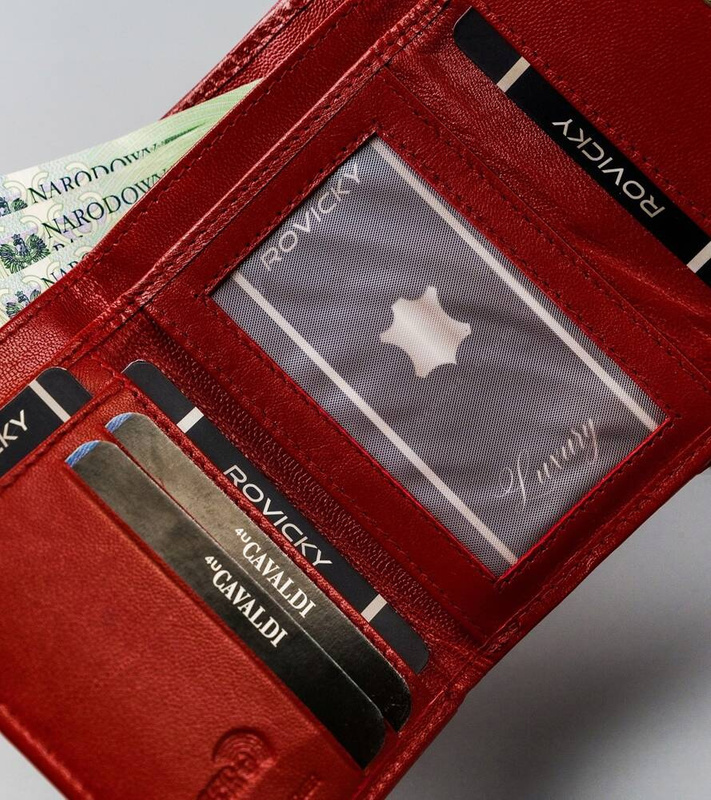 Zgrabna Portmonetka damska skórzana z RFID Cavaldi