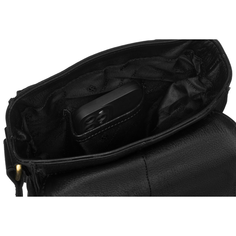 Skórzana, czarna listonoszka męska z klapką, zawieszona na regulowanym pasku - Peterson