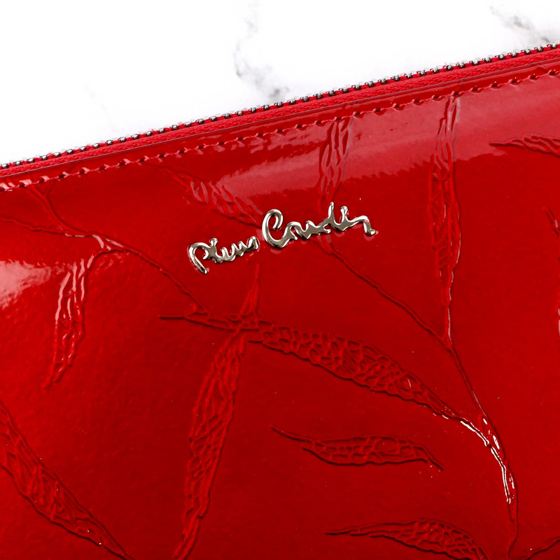 Skórzany damski portfel Pierre Cardin 02 LEAF 119