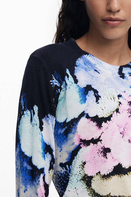 Czarny sweter damski Desigual