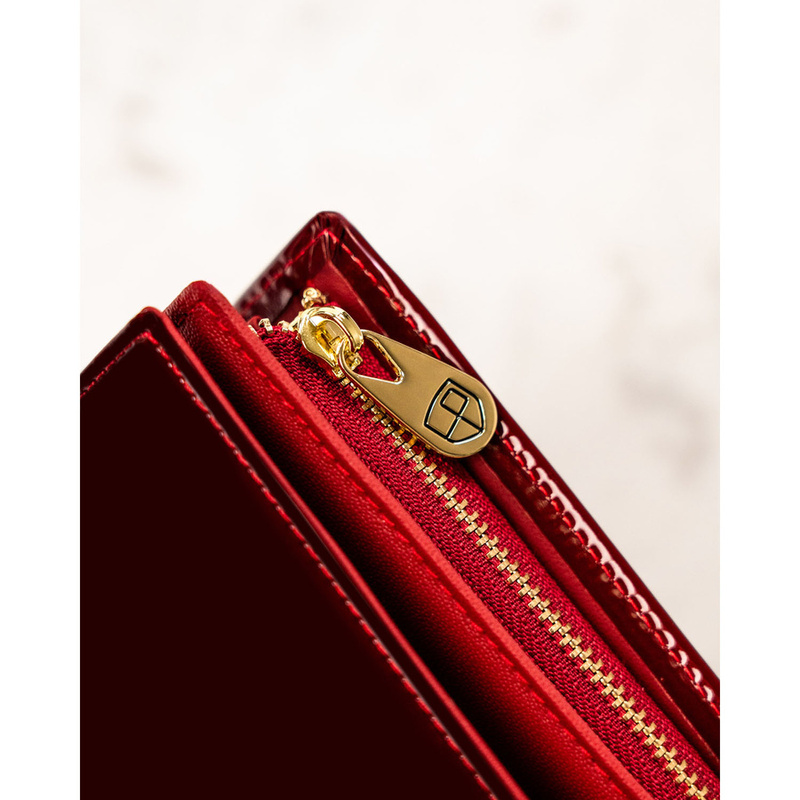 Skórzany damski portfel Peterson PTN BC-421431