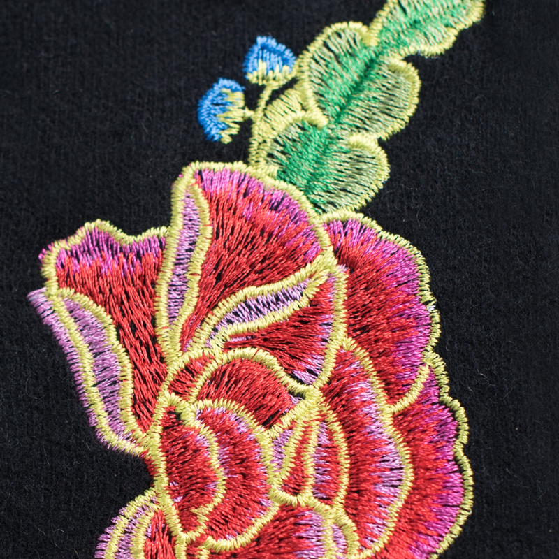 Czapka dziecięca Rabatka róż