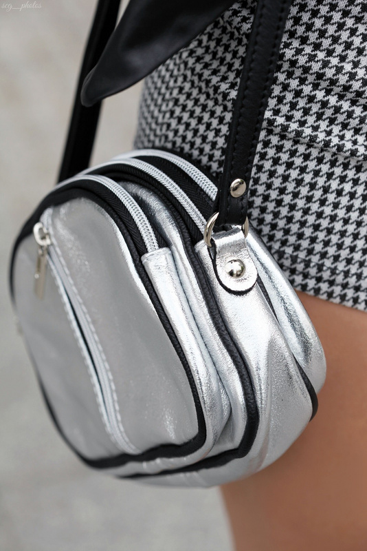 BRĄZOWA 3-KOMOROWA SKÓRZANA LISTONOSZKA VERA PELLE K53