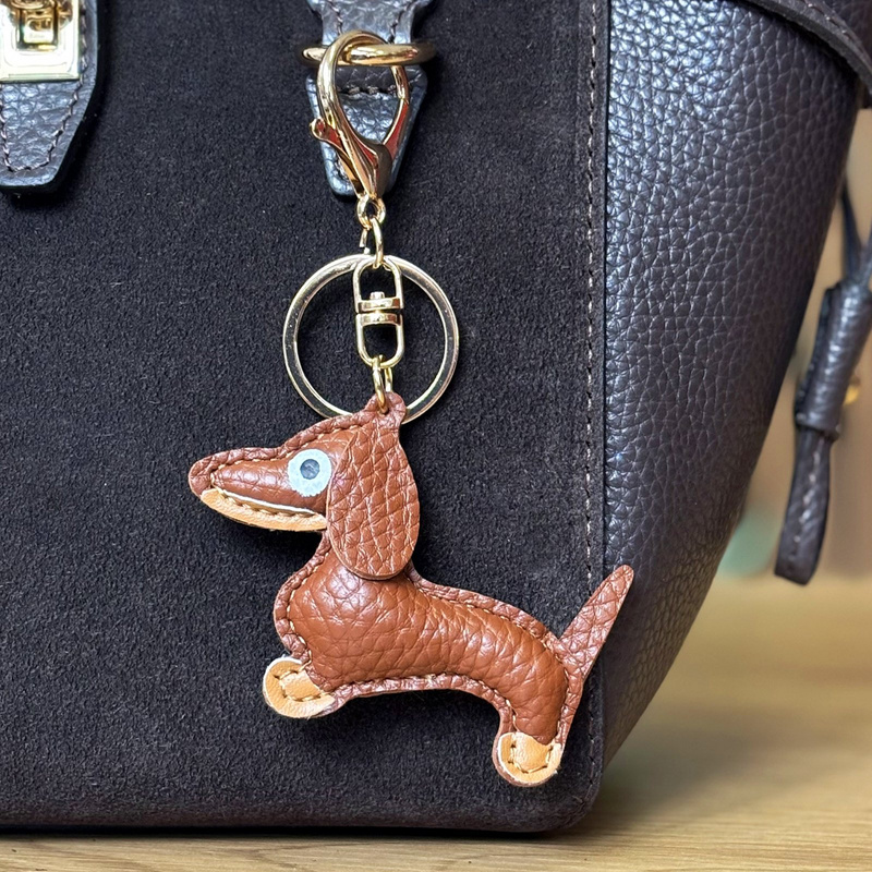 Florence brelok do torebki zawieszka do kluczy pies skóra naturalna