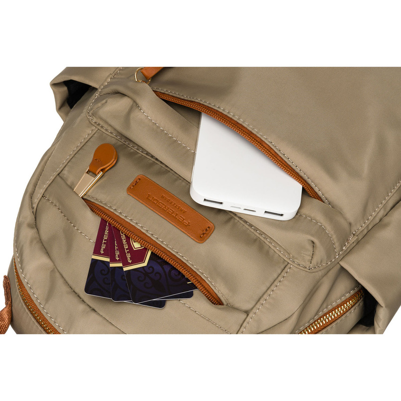 Praktyczny plecak miejski w kolorach khaki i brązowym, zamykany na suwak - Peterson