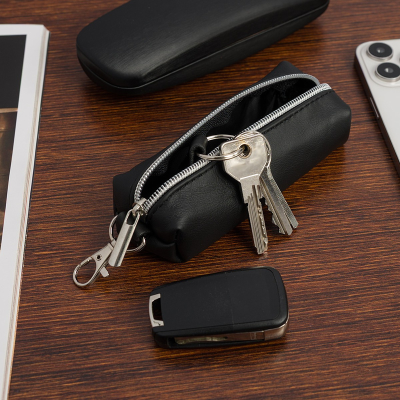 Skórzane etui na długie klucze duże kluczówka karabińczyk skóra czarne Beltimore L66