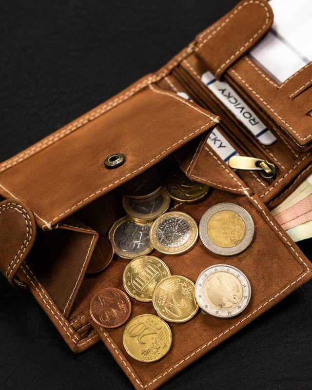 Skórzany męski portfel wzór czaszki od Always Wild