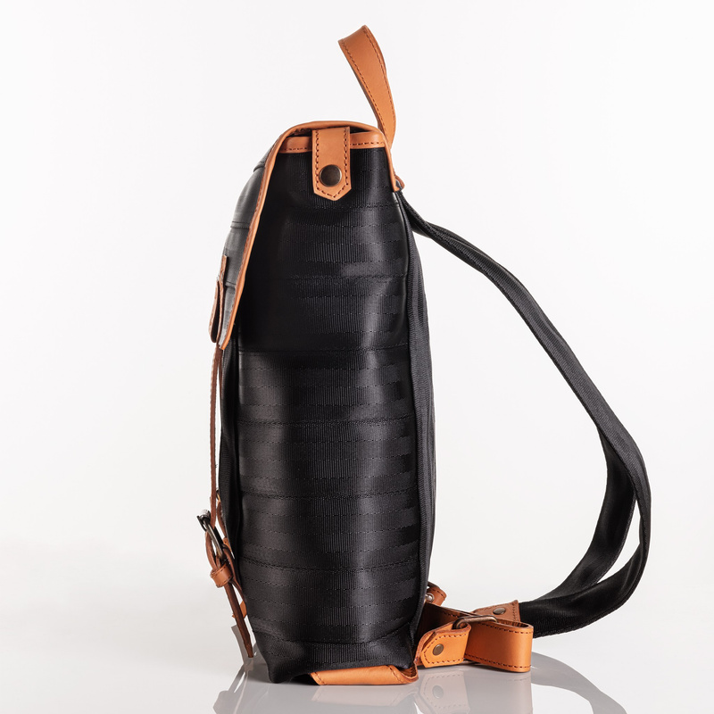 Plecak uniwersalny duży skórzany wykonany z recyklingowych materiałów Beltimore R28