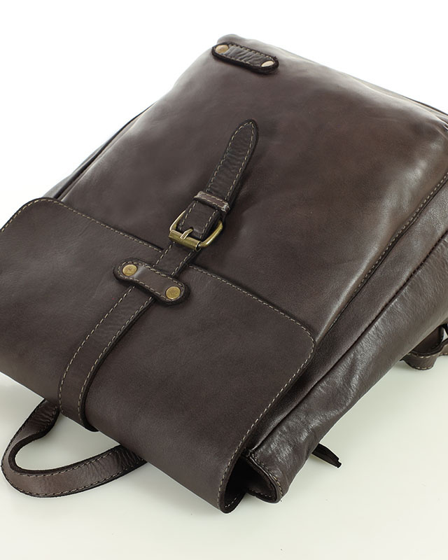 MARCO MAZZINI Miejski plecak skórzany w stylu old look handmade leather ciemny brąz caffe