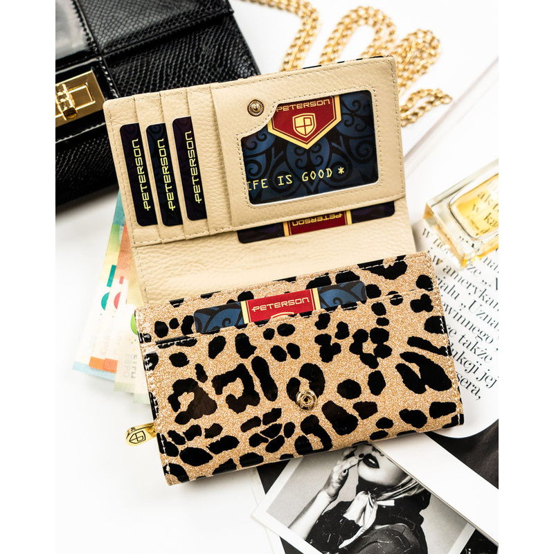 Portfel damski ze skóry ekologicznej i naturalnej w złotym kolorze z kieszenią zewnętrzną - Peterson