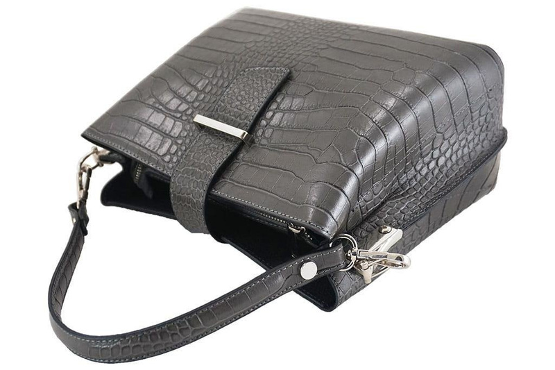 Torebka skórzana na ramię - CROCO - Brązowa