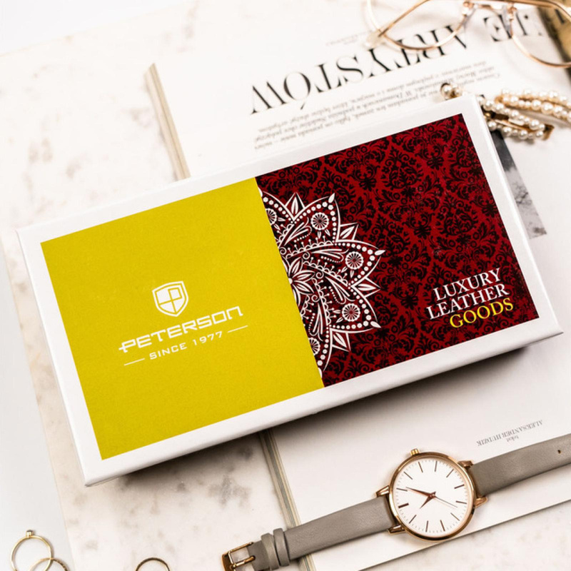 Skórzany damski portfel Peterson PTN BC-76116