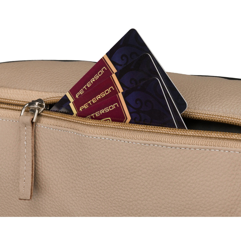 Skórzana saszetka damska w beżowym kolorze, jednokomorowa i zamykana na suwak - Rovicky