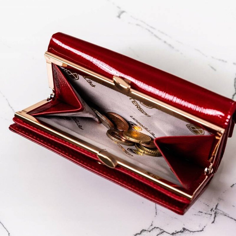 Skórzany damski portfel Peterson PTN 42108-SH