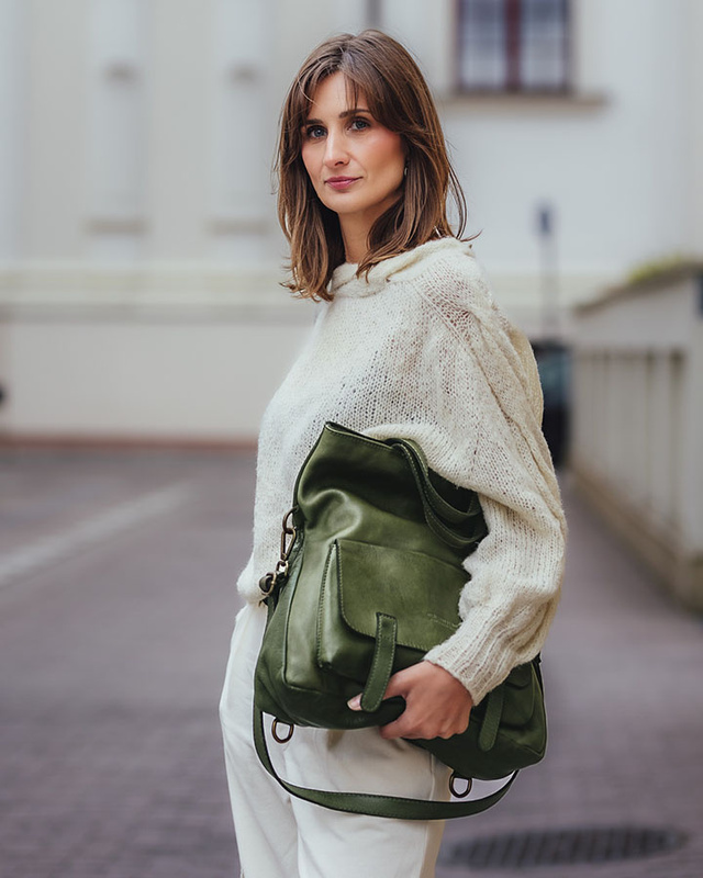 Skórzana torebka plecak z kieszenią z przodu - MARCO MAZZINI zielony