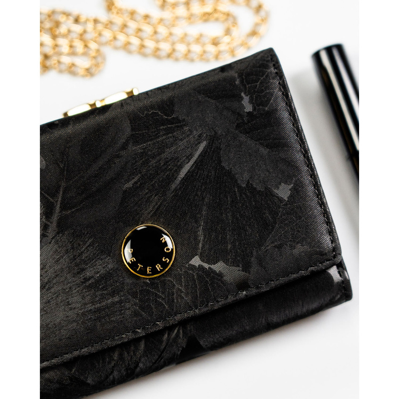 Skórzany damski portfel Peterson PTN PS15-09-MLF