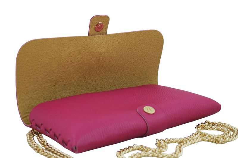 Torebka kopertówka na łańcuszku - Fuksja