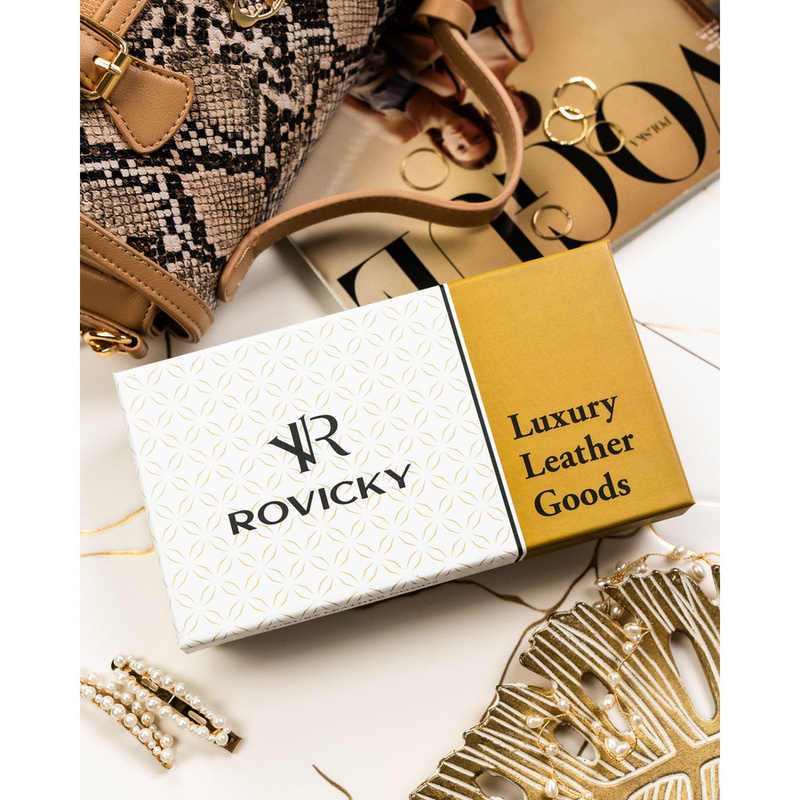 Skórzany, duży portfel damski w czerwonym kolorze zamykany na zatrzask - Rovicky